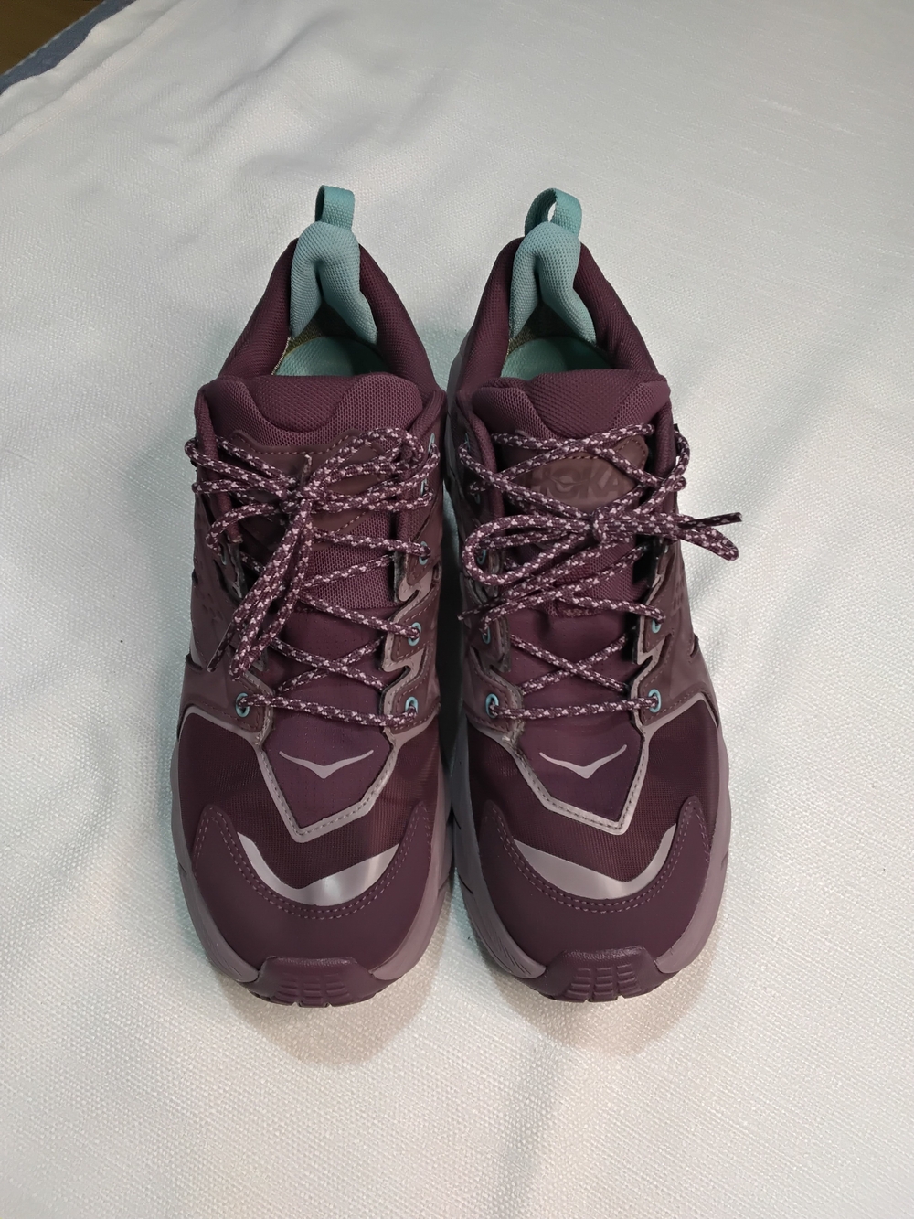 Hoka Anacapa GTX One One Women's Plum Trail Sneakers with Mint Lining Sz 10.